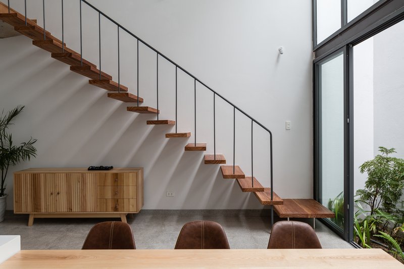 Beyond Circulation: Stair Solutions for Small-Footprint Living in Asia - Image 11 of 16