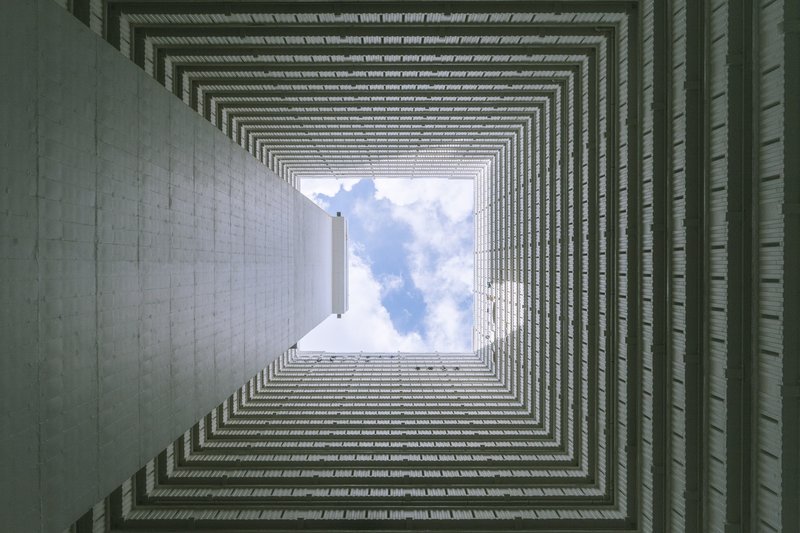 Designed Comfort, Purchased Comfort: Passive Design and Air Conditioning in Hong Kong - Image 2 of 14