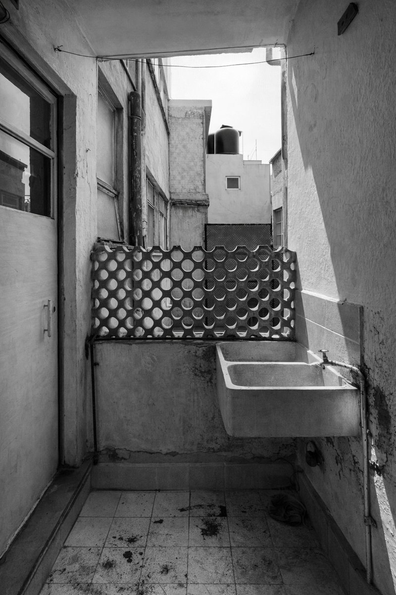 Edifício Residencial PETÉN / REIMS 502 - Fotografia de Interiores, Banheiro, Concreto