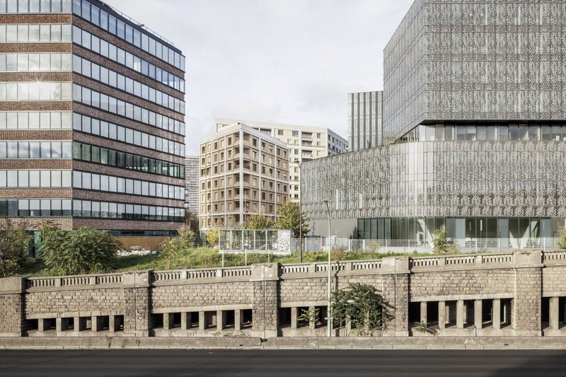 Neighborhood in Paris - Media Library and Family Flats, Student Residence, and Social Housing Units / La Architectures + Atelier Régis Roudil Architectes + Nicolas Hugoo Architecture - Exterior Photography, Cityscape