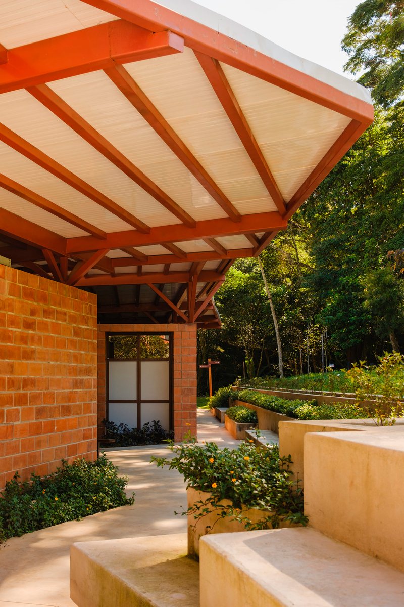 Parque Linear Córrego do Bispo / Natureza Urbana - Fotografia de Interiores, Madeira, Jardim, Viga