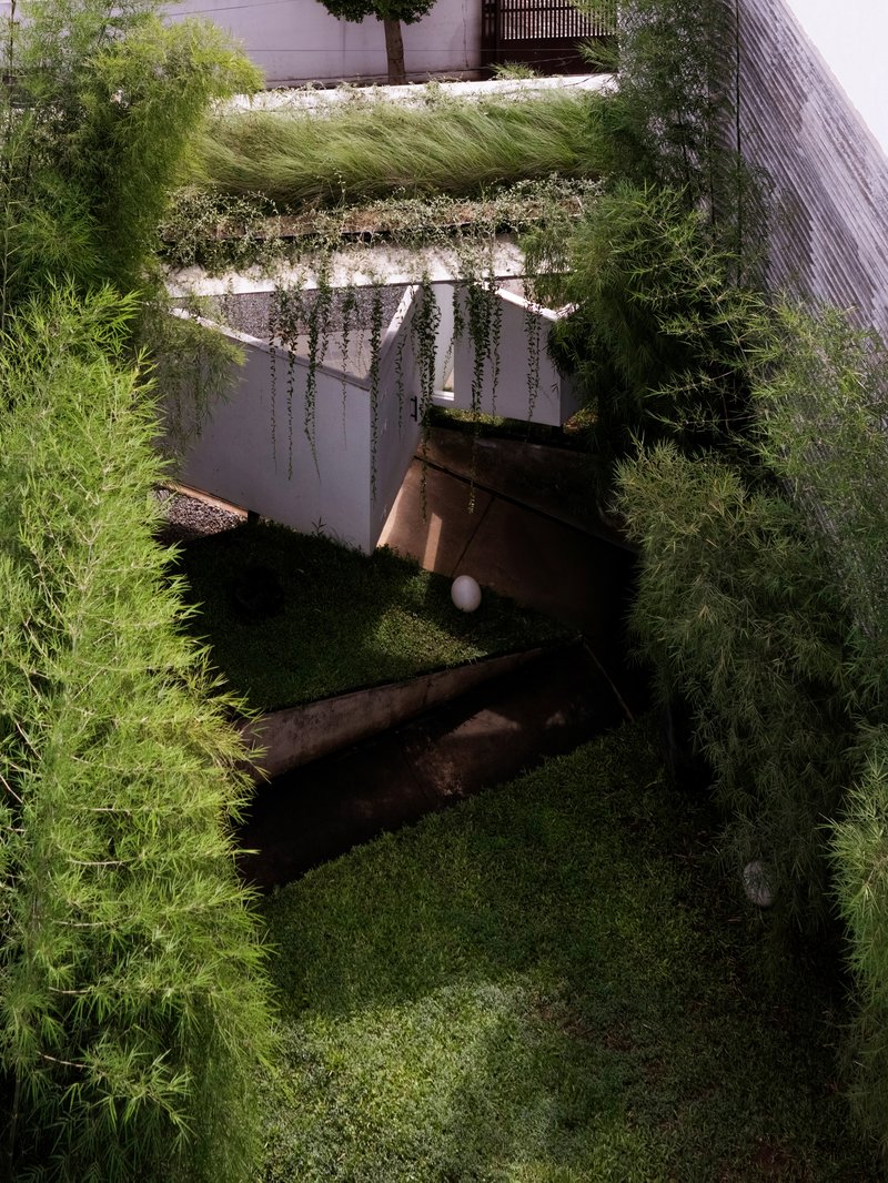Folded Rooms Garden / RAD+ar (Research Artistic Design + architecture) - Image 7 of 29