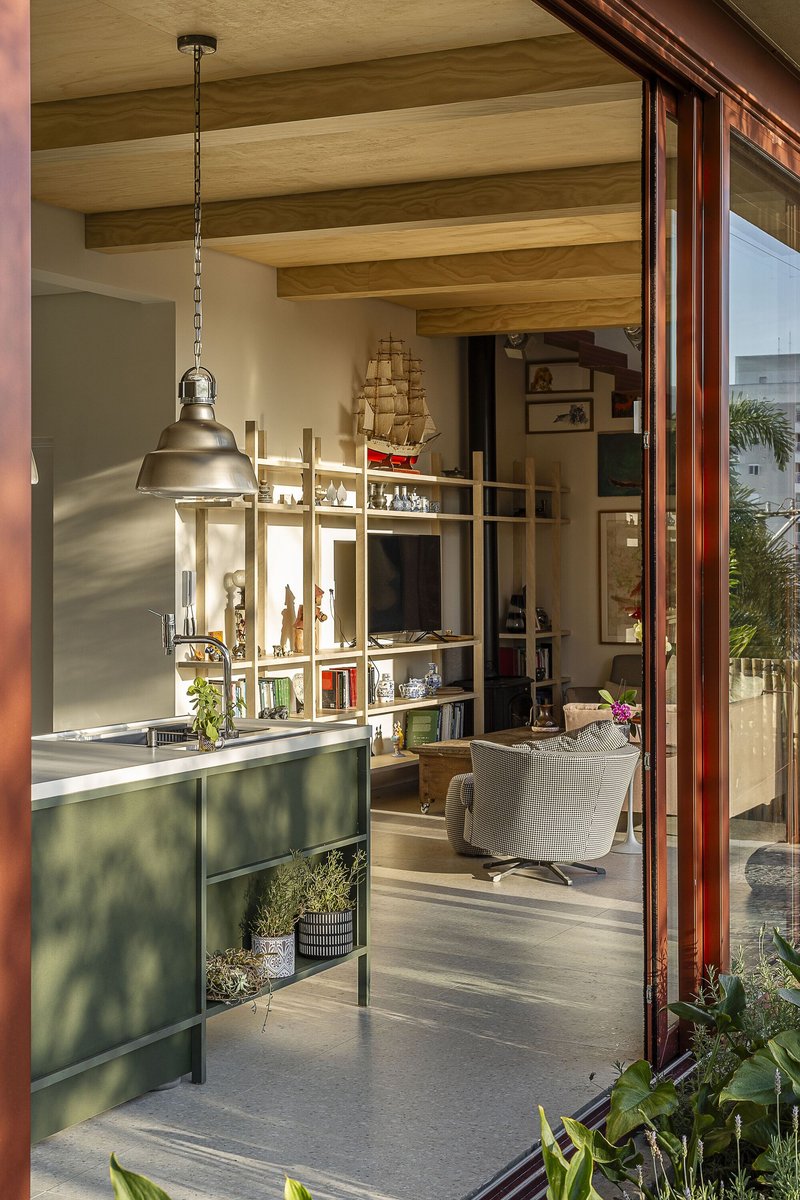 Casa Lechuza / ARKITITO Arquitetura - Fotografia de Interiores, Cozinha, Janela, Mesa, Porta, Cadeira, Viga