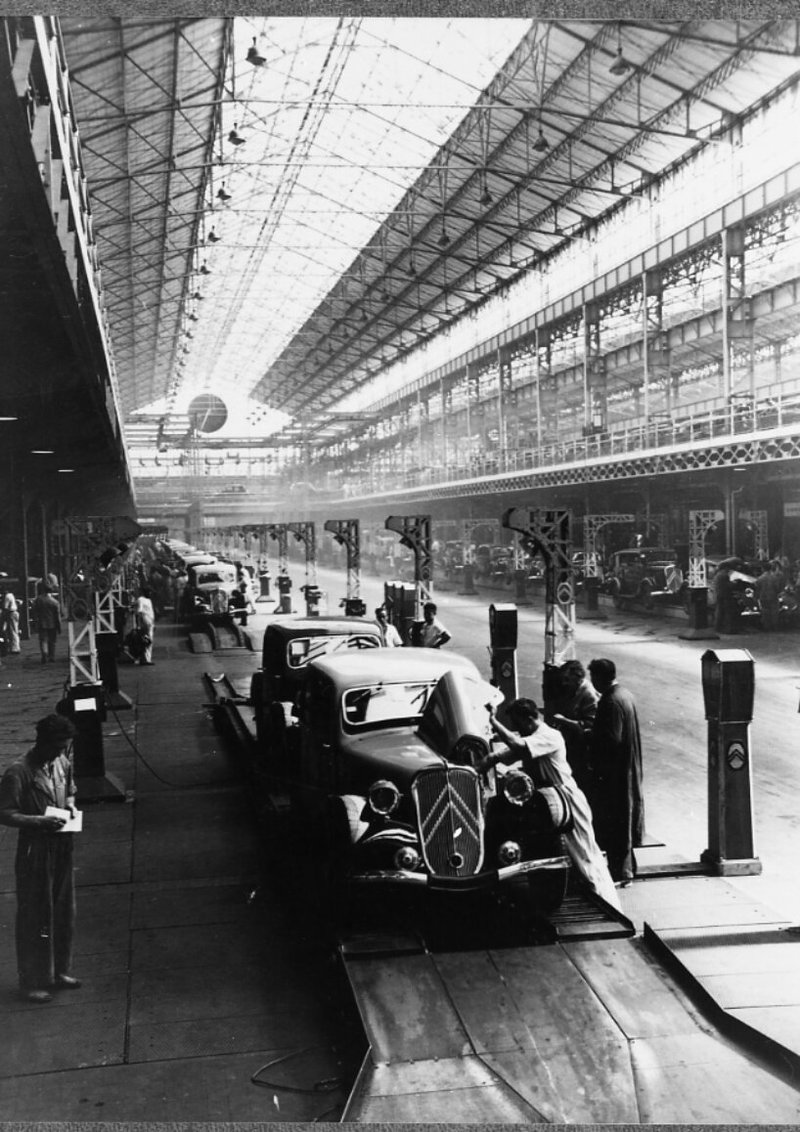 Garage Citroën. Negatives. © CIVA Collections, Brussels