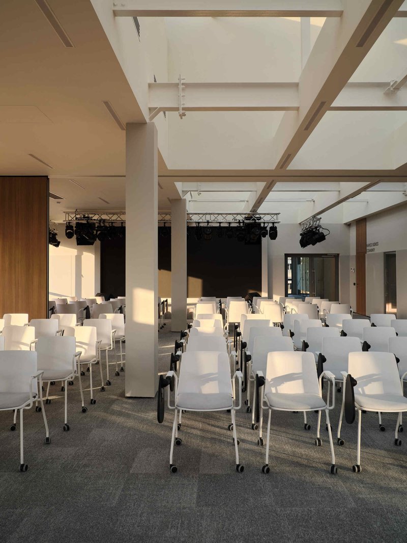 Narxoz University Business School / AGP Architects - Interior Photography, Dining room, Chair