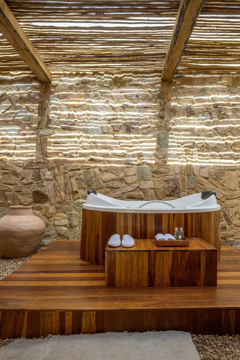 Spa / Angela Castilho Arquitetura e Interiores - Fotografia de Interiores, Banheira, Madeira, Banheiro