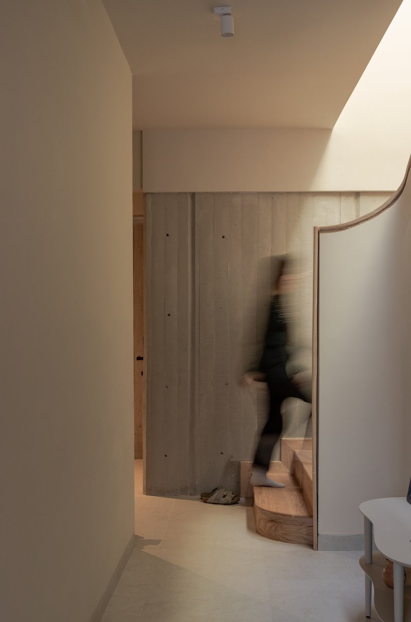 Casa Dezoito / Pereda Han Estudio - Imagem 4 de 31